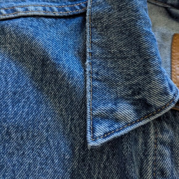 Levi's Blue Denim Trucker Jean Jacket, M - Picture 7 of 11